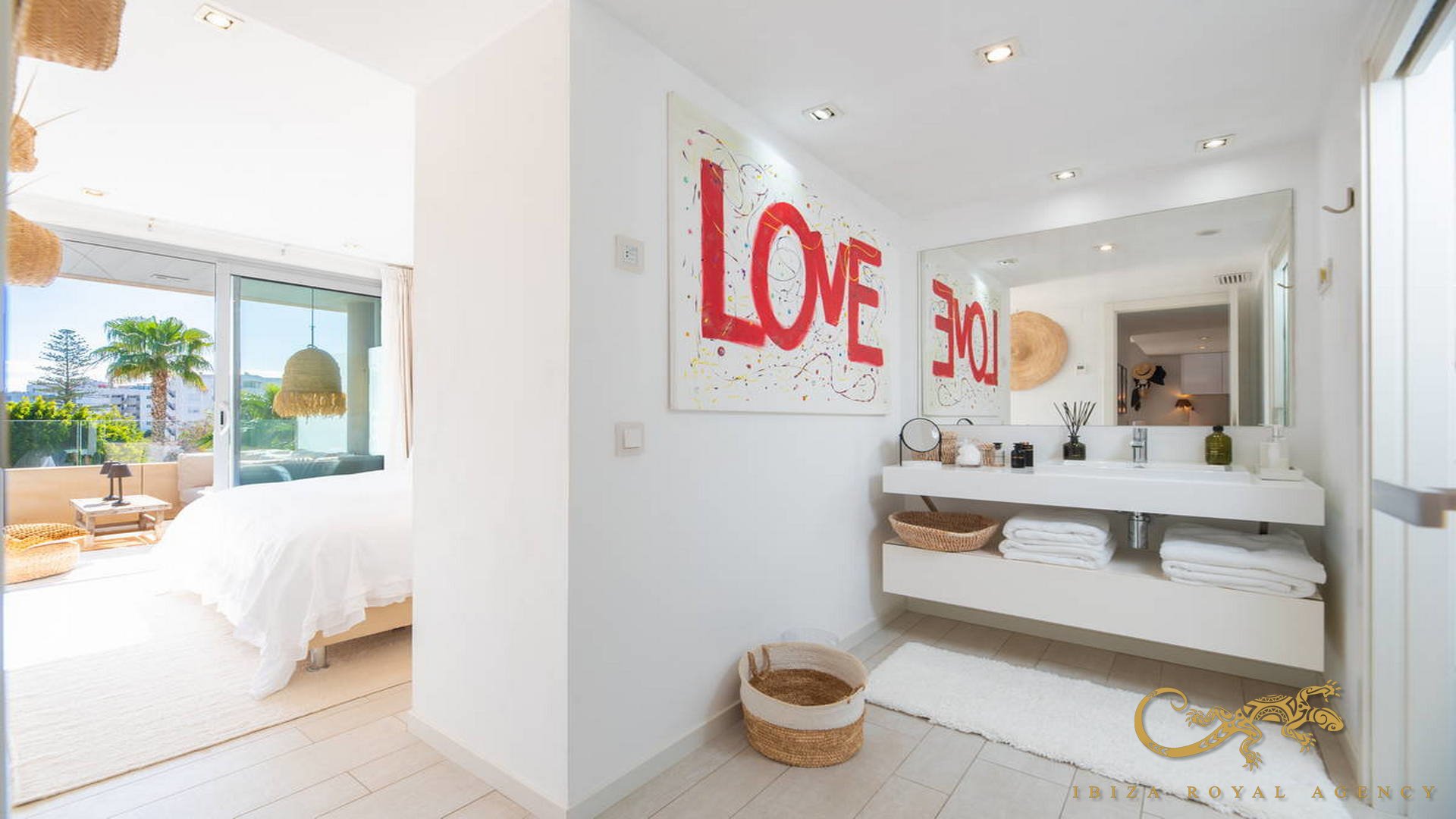 Huoneisto Ibiza town, Ibiza, Espanja 2 makuuhuonetta, 82 m2 No. 129994