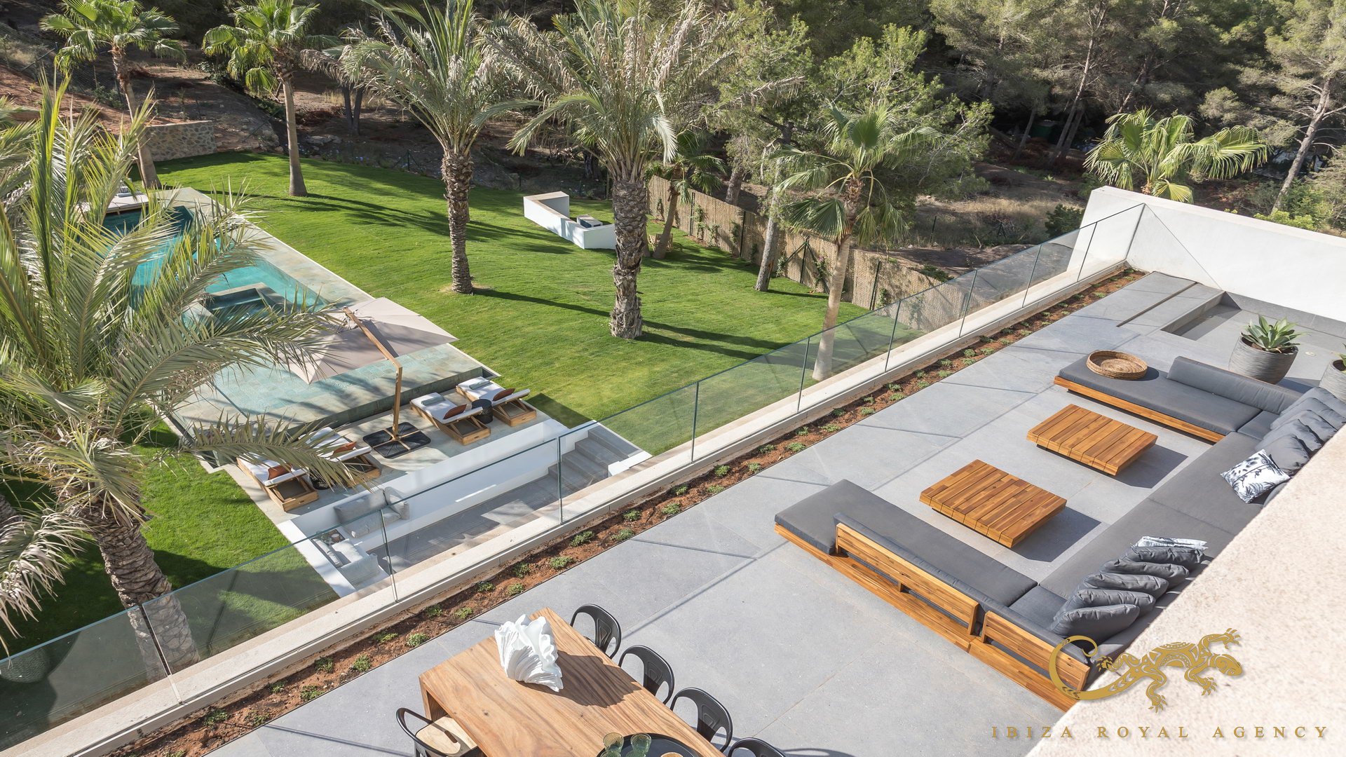 Villa in Can Furnet, Ibiza, Spanien 5 Schlafzimmer, 426 m2 Nr. 130018