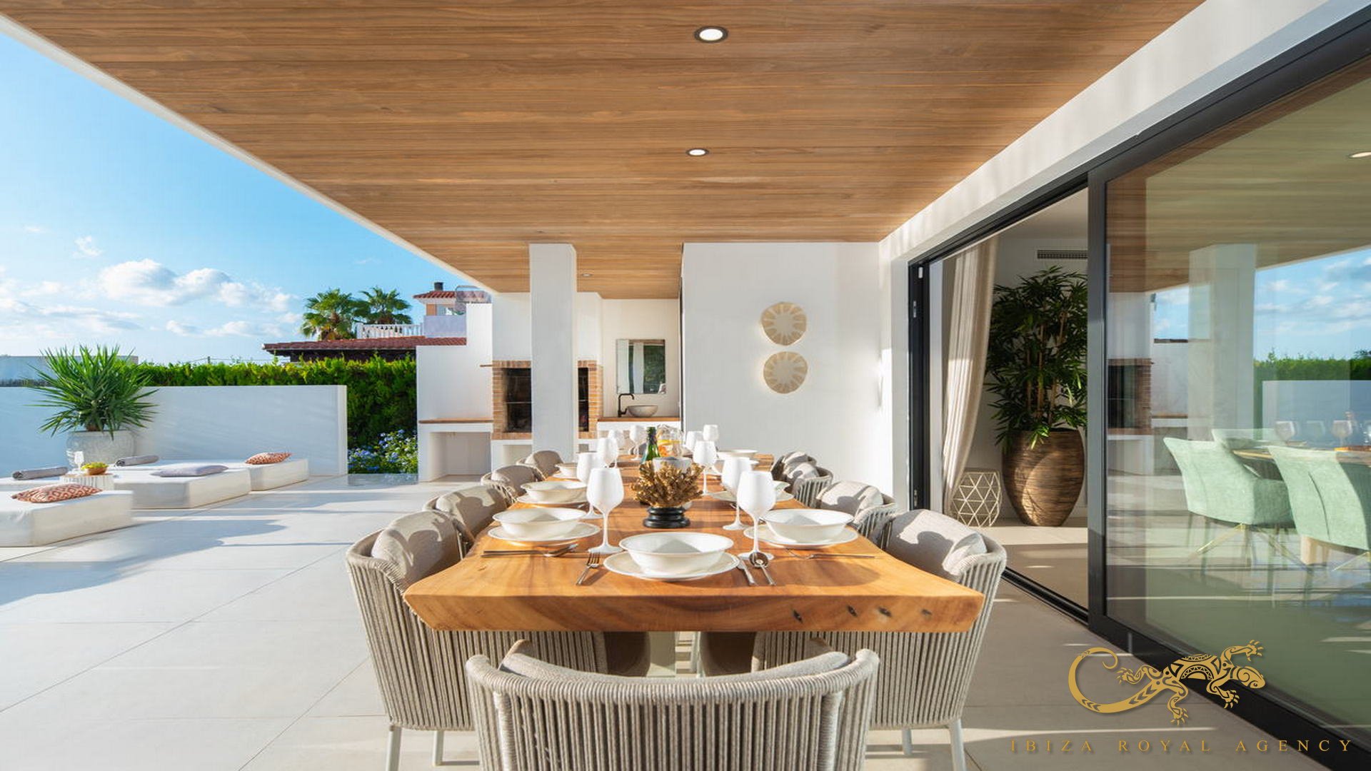 Villa à Jesus, Ibiza, Espagne 5 chambres, 370 m2 No. 130017