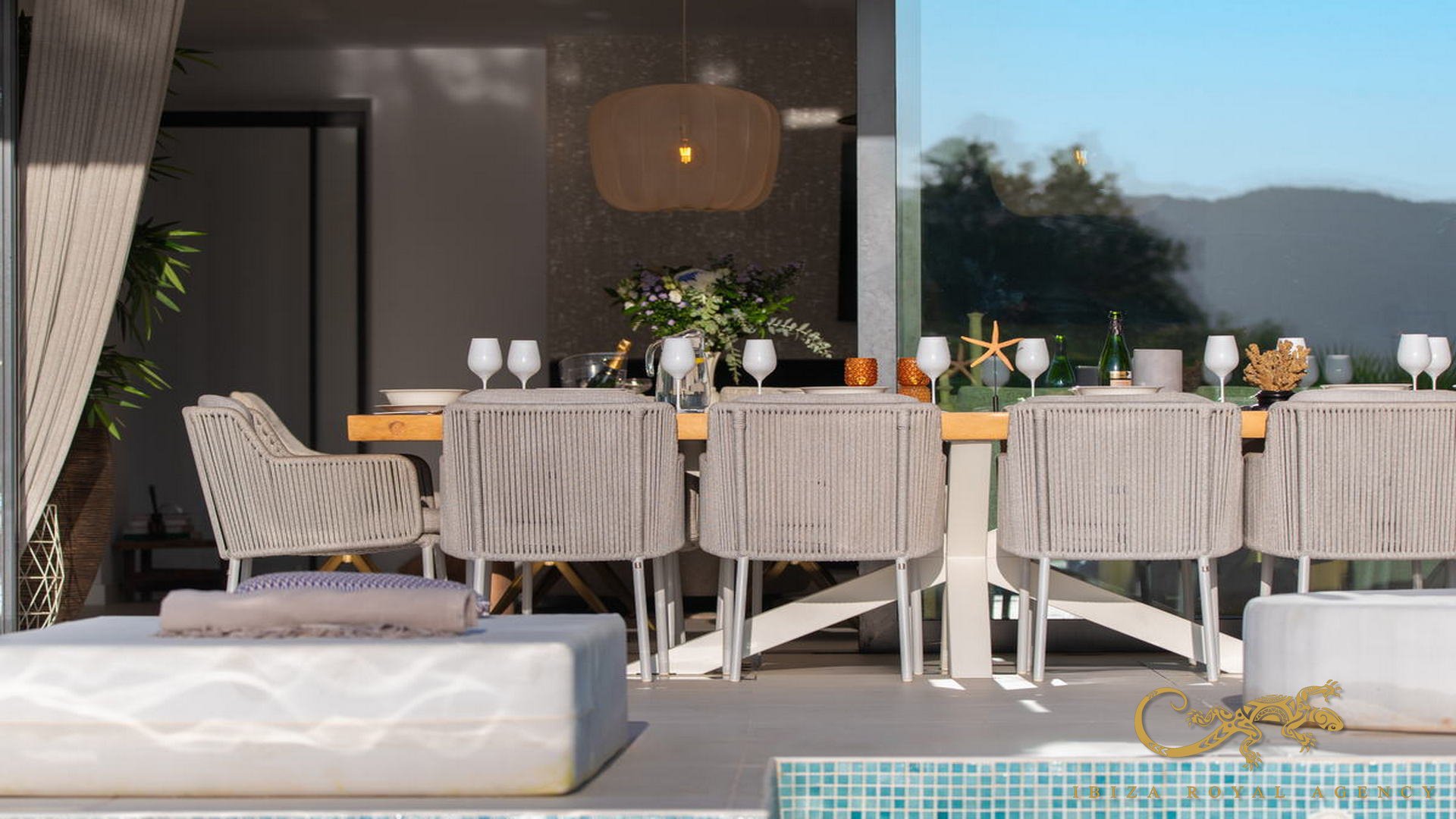 Villa à Jesus, Ibiza, Espagne 5 chambres, 370 m2 No. 130017