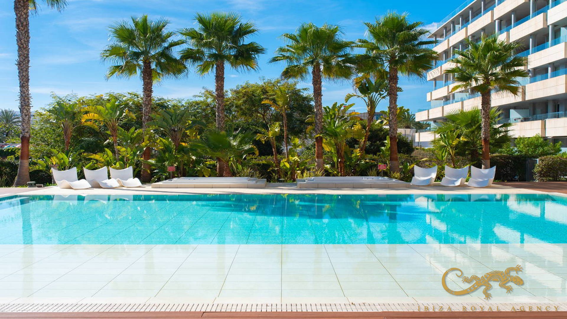 Huoneisto Ibiza town, Ibiza, Espanja 2 makuuhuonetta, 82 m2 No. 129994