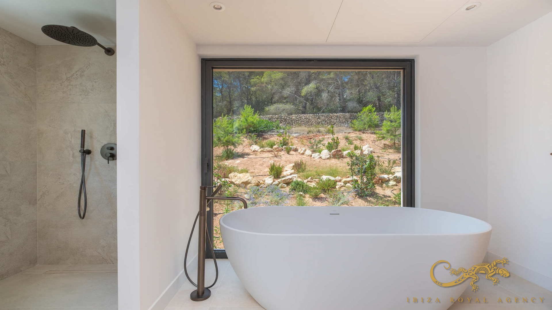 Villa in Roca Llisa, Ibiza, Spain 4 bedrooms, 498 sq.m. No. 130027