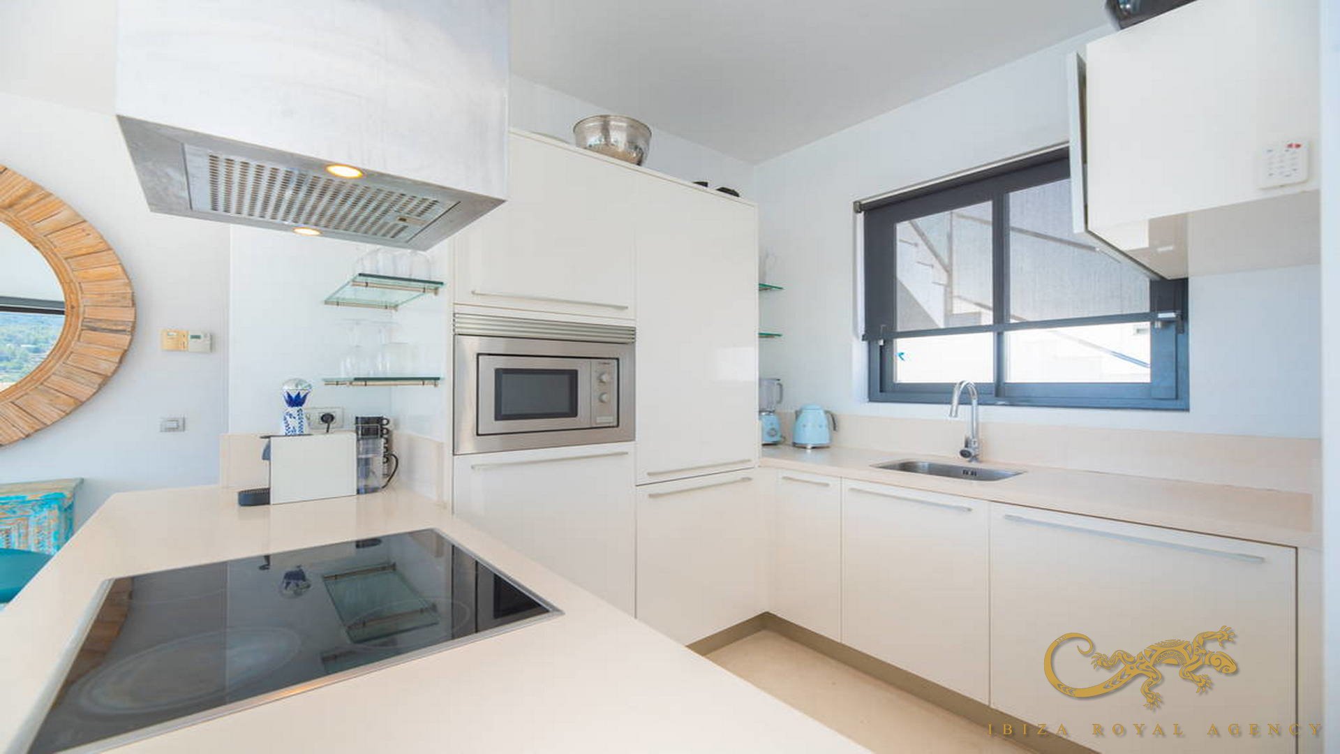 Таунхаус в Кала Карбо, Ивиса, Испания 5 спален, 330м2 №130029