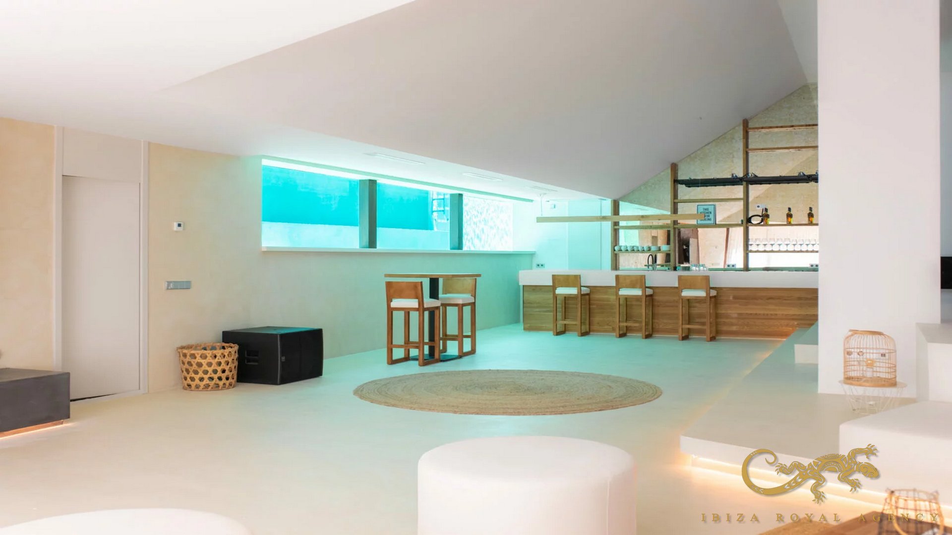 Immobilie in Jesus, Ibiza, Spanien 6 Schlafzimmer, 461 m2 Nr. 130028