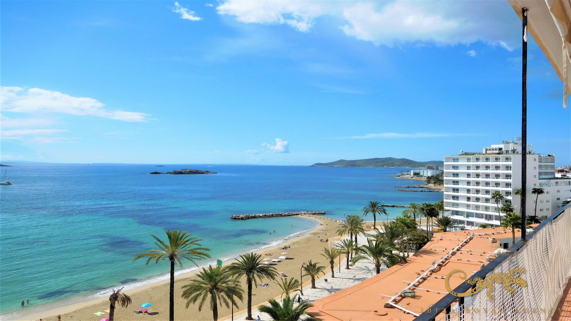 Apartamento en Ibiza ciudad, Ibiza, España 3 dormitorios, 107 m2 No. 129988