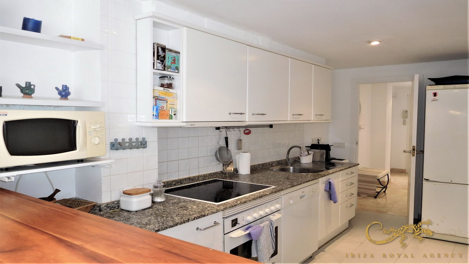 Apartamento en Ibiza ciudad, Ibiza, España 3 dormitorios, 107 m2 No. 129988
