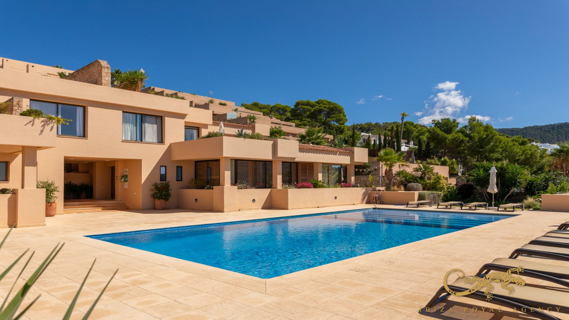 Lägenhet i Cala Carbo, Ibiza, Spanien 2 sovrum, 93 kvm. Nr. 129991