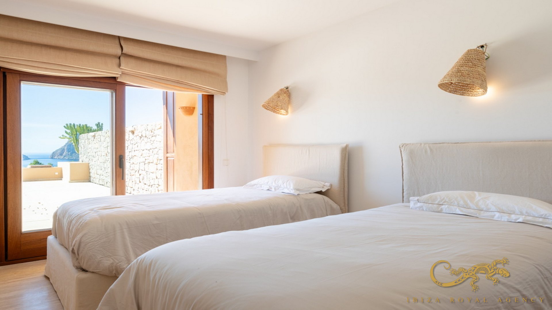 Lägenhet i Cala Carbo, Ibiza, Spanien 2 sovrum, 93 kvm. Nr. 129991