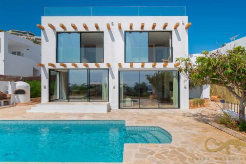 Villa in Cap Martinet, Ibiza, Spain 5 bedrooms, 415 sq.m. No. 130030