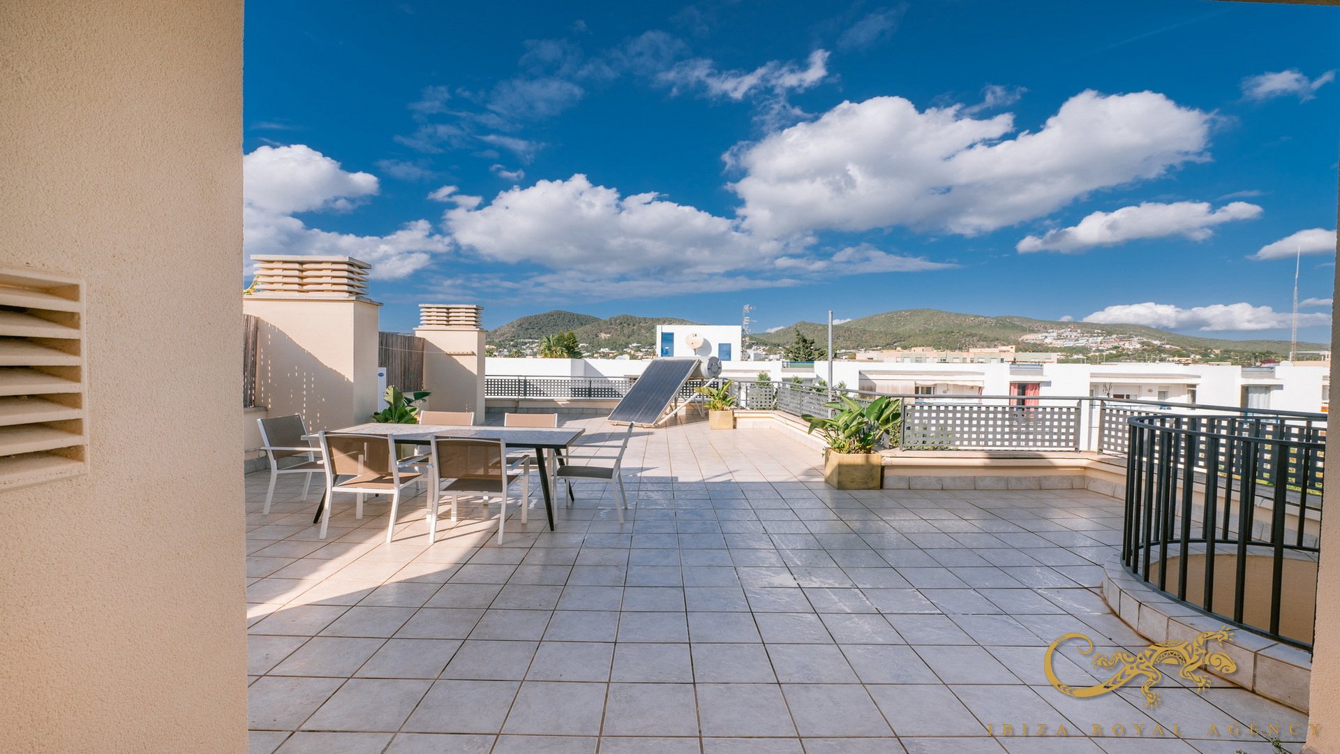 Apartament w Ibiza town, Ibiza, Hiszpania 3 sypialnie, 90 mkw. nr 129990