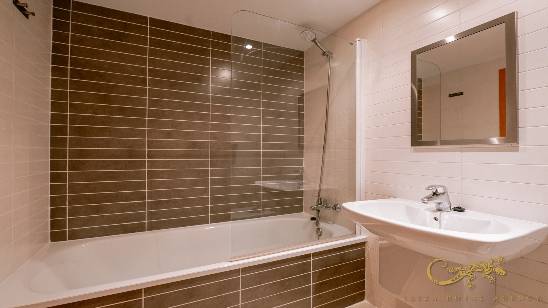 Apartament w Ibiza town, Ibiza, Hiszpania 3 sypialnie, 90 mkw. nr 129990