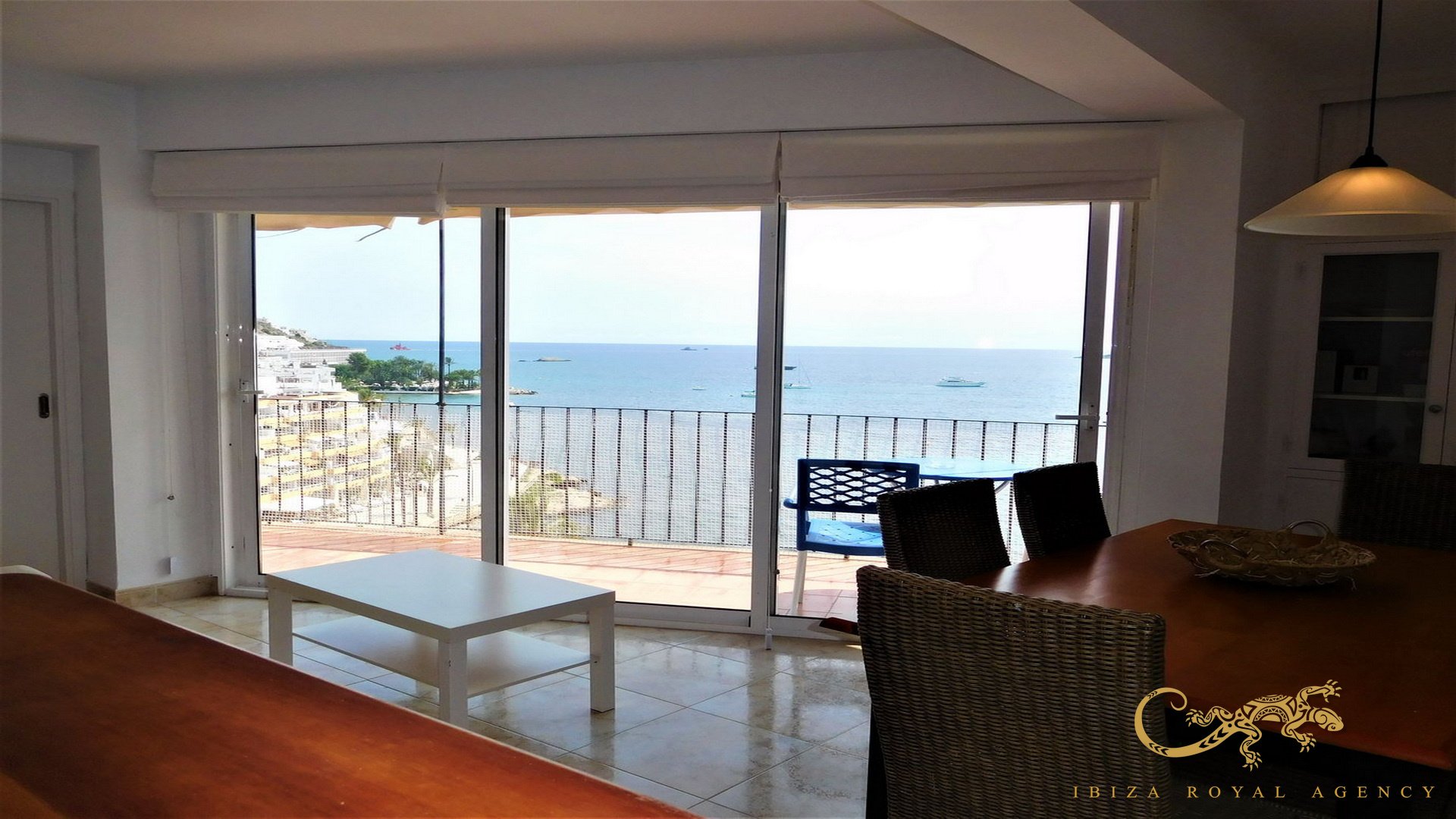 Apartamento en Ibiza ciudad, Ibiza, España 3 dormitorios, 107 m2 No. 129988