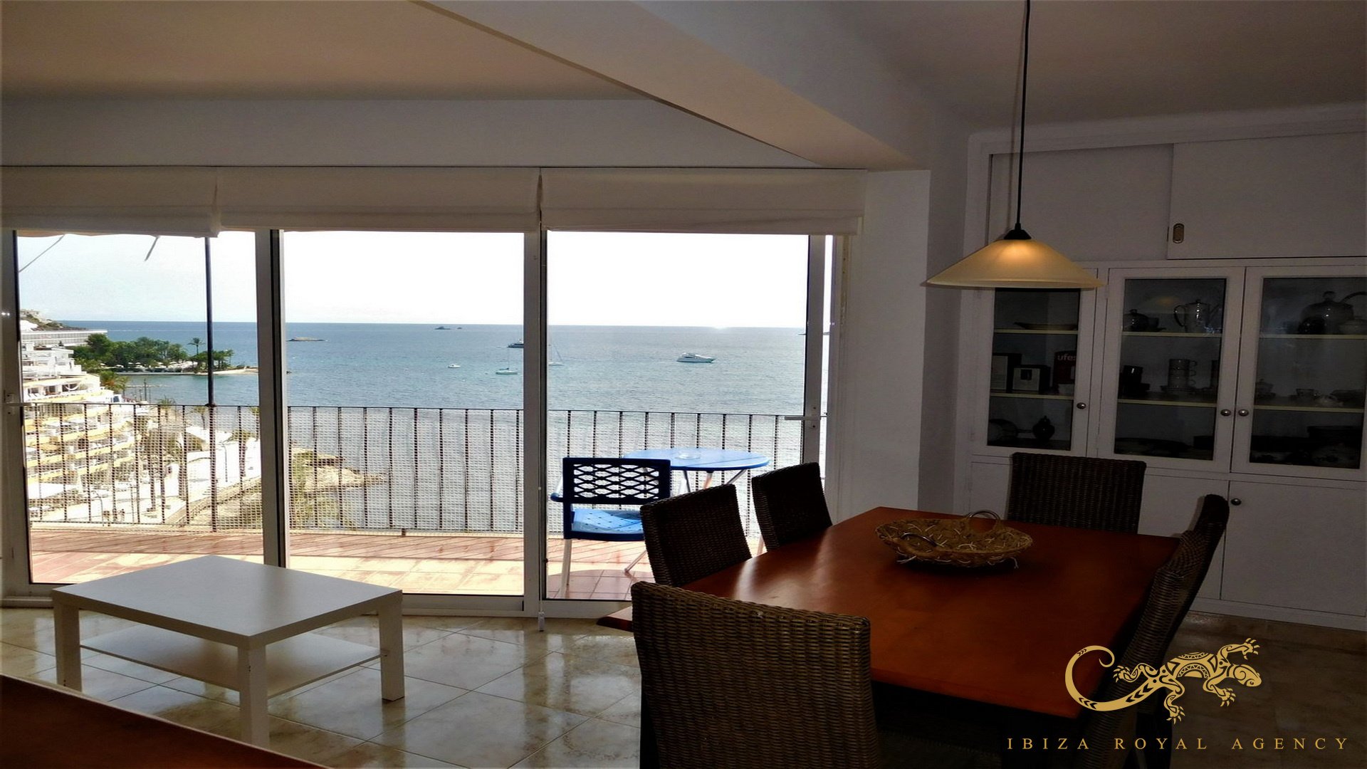 Apartamento en Ibiza ciudad, Ibiza, España 3 dormitorios, 107 m2 No. 129988