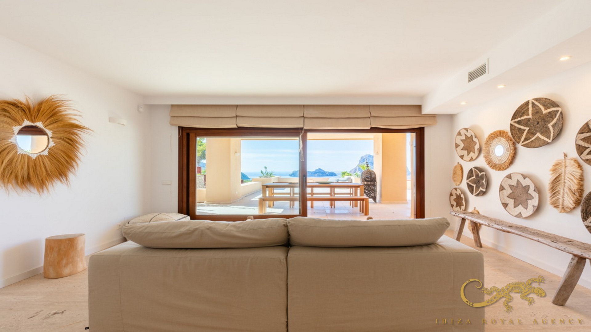 Lägenhet i Cala Carbo, Ibiza, Spanien 2 sovrum, 93 kvm. Nr. 129991