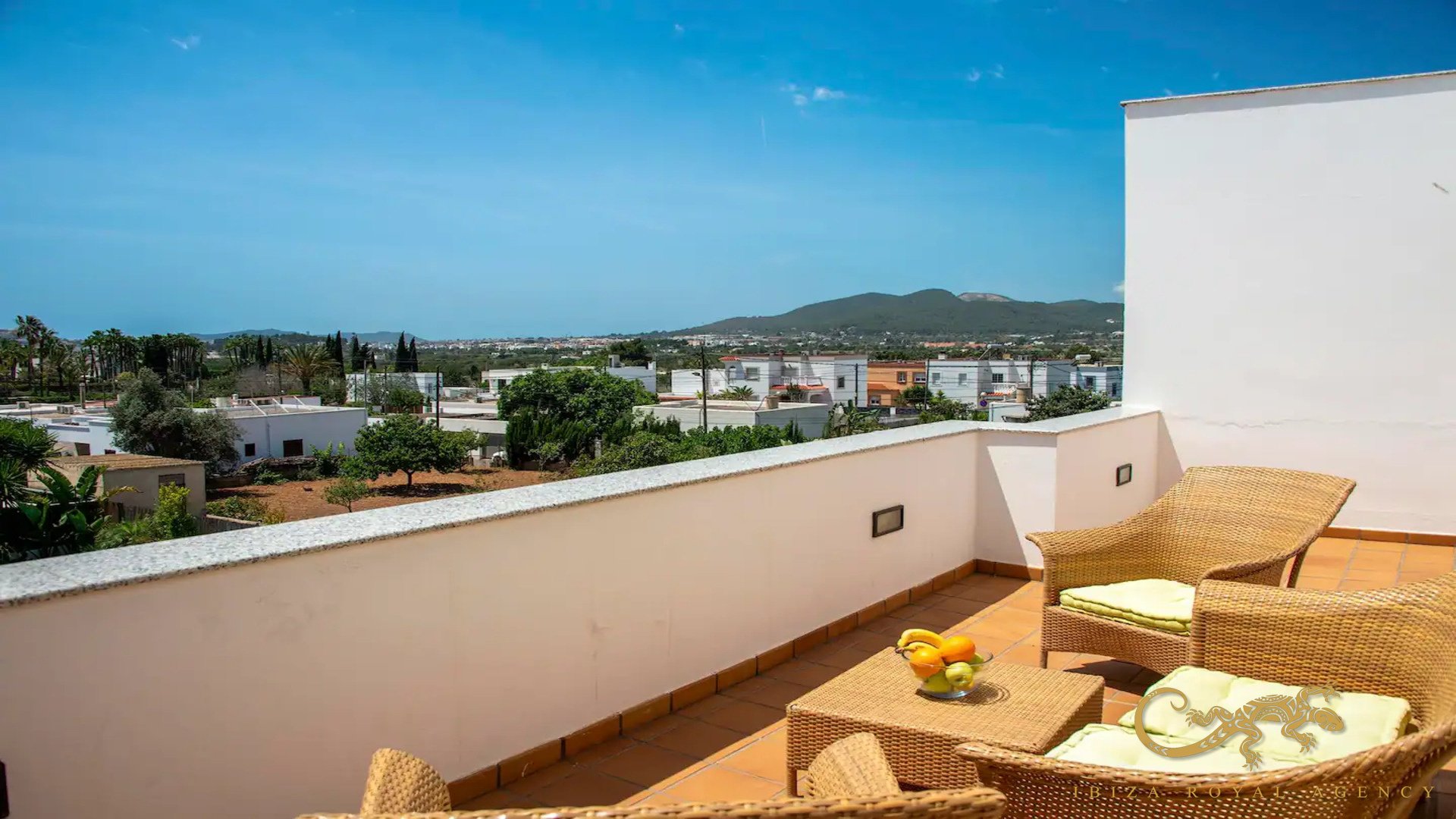 Villa in Jesus, Ibiza, Spain 5 bedrooms, 400 sq.m. No. 130024
