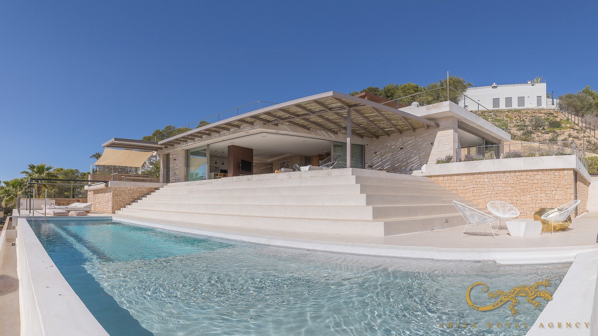 Immobilie in Jesus, Ibiza, Spanien 6 Schlafzimmer, 461 m2 Nr. 130028