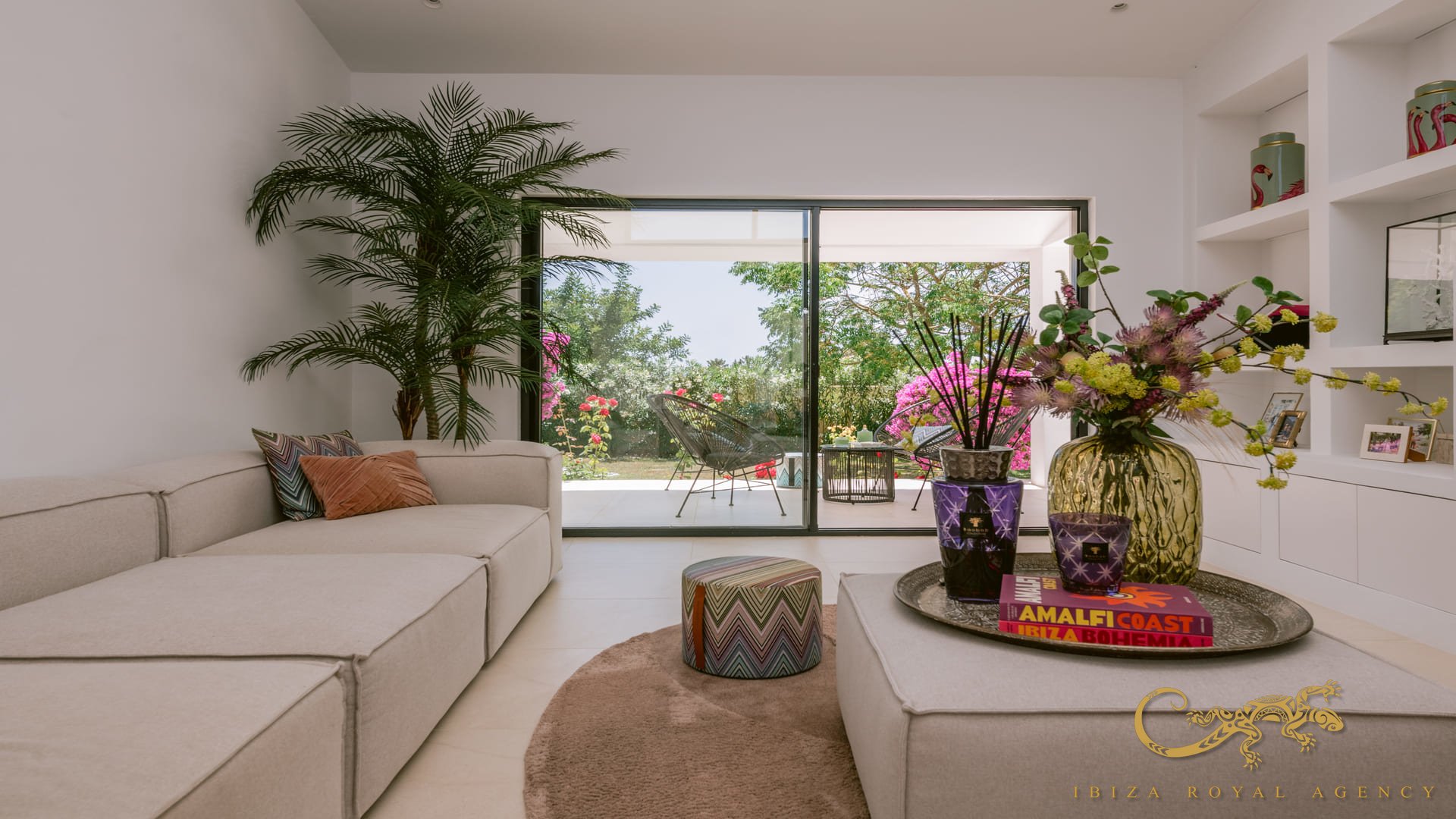 Villa en Jesus, Ibiza, España 5 dormitorios, 450 m2 No. 130012