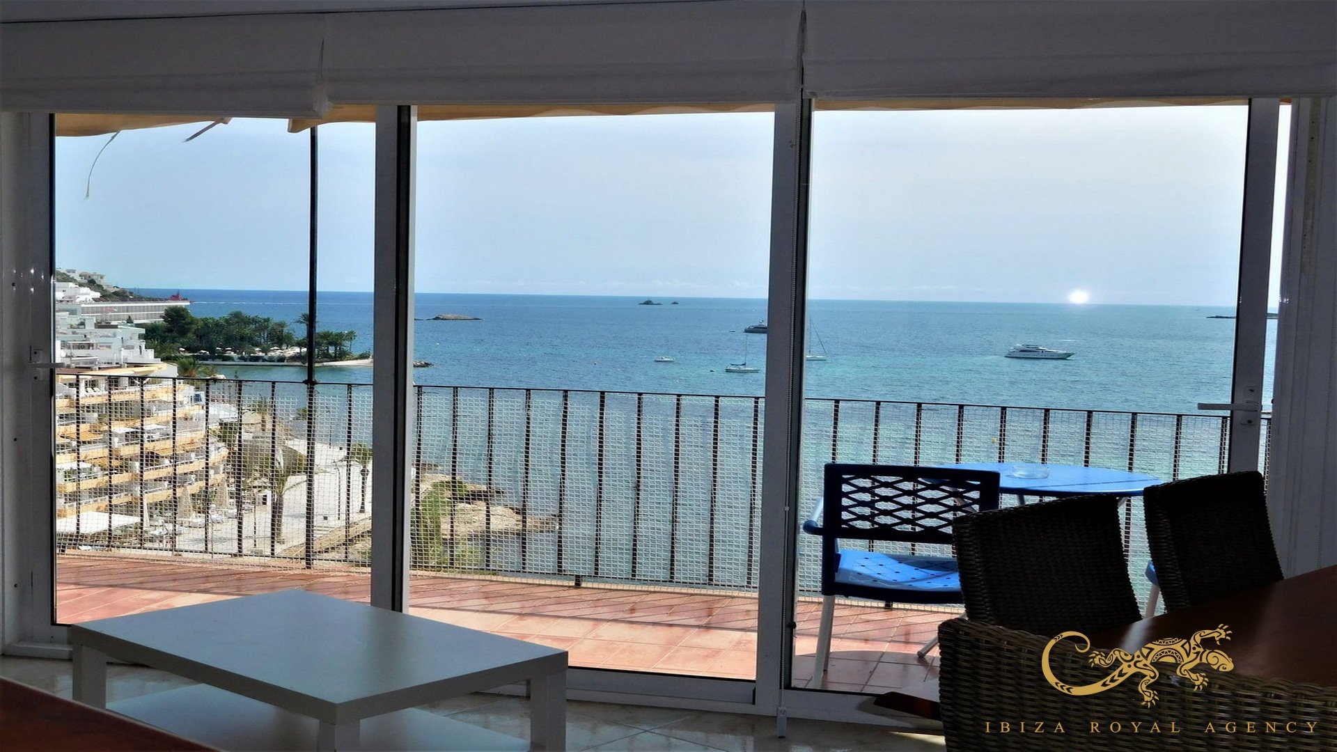 Apartamento en Ibiza ciudad, Ibiza, España 3 dormitorios, 107 m2 No. 129988