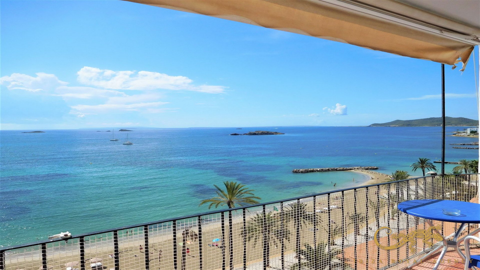 Apartamento en Ibiza ciudad, Ibiza, España 3 dormitorios, 107 m2 No. 129988