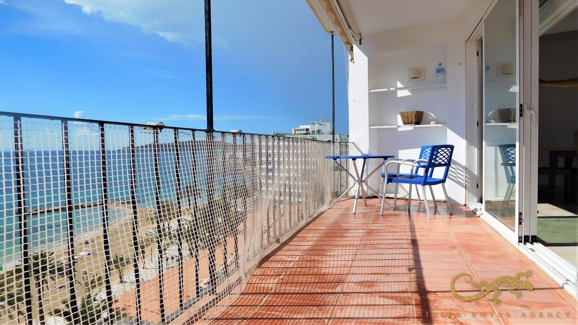 Apartamento en Ibiza ciudad, Ibiza, España 3 dormitorios, 107 m2 No. 129988