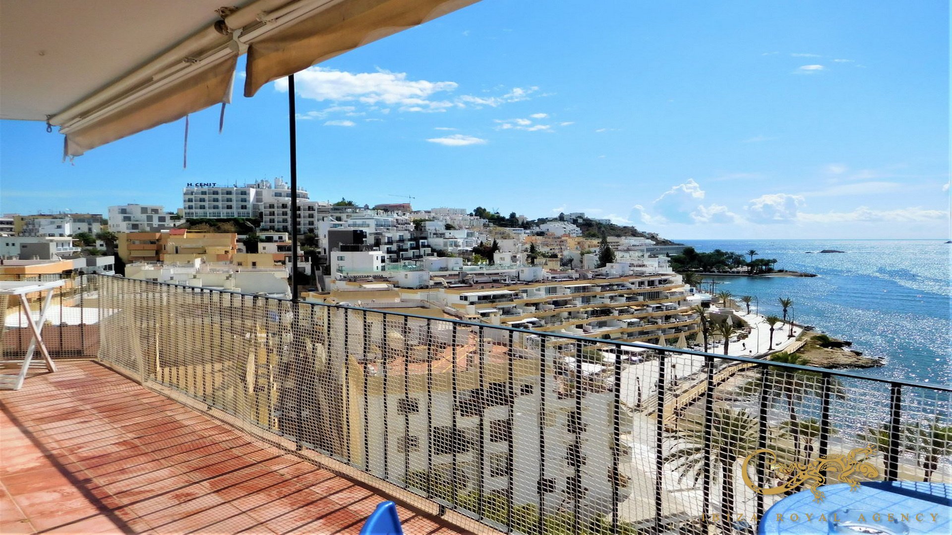 Apartamento en Ibiza ciudad, Ibiza, España 3 dormitorios, 107 m2 No. 129988