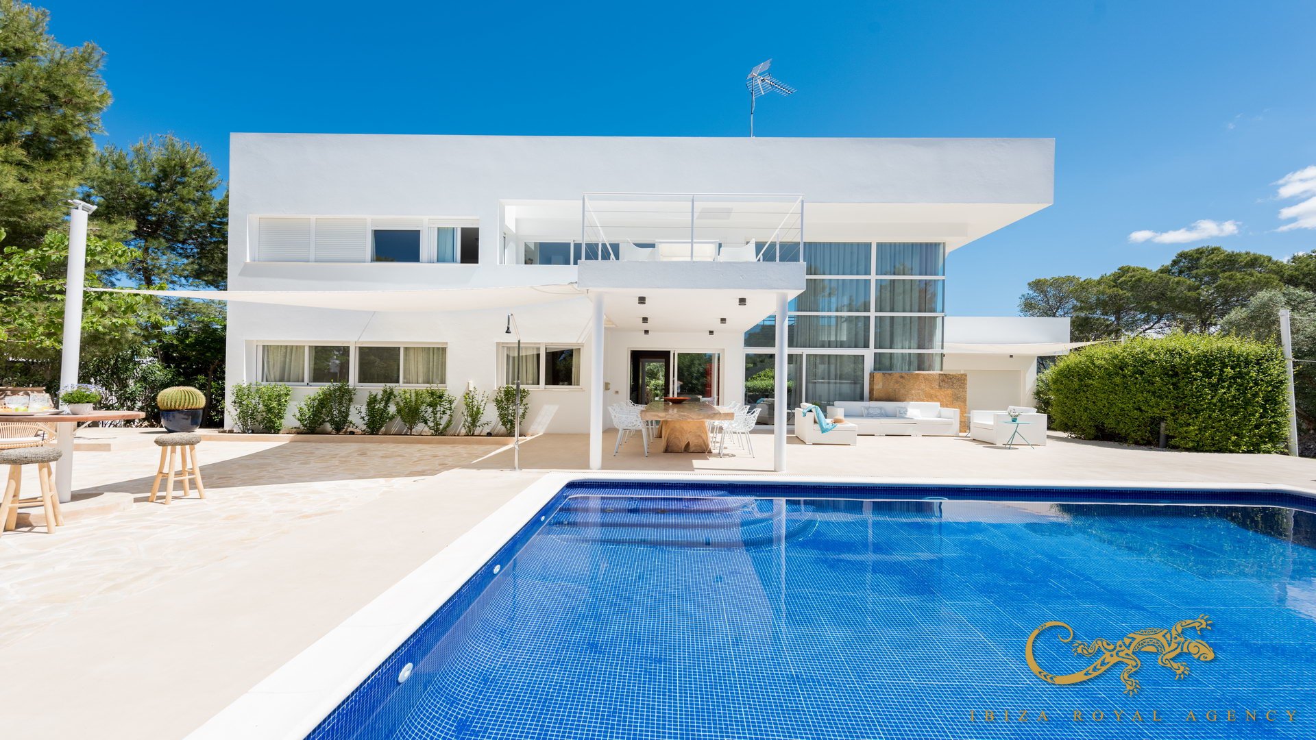 Villa in Cala Vadella, Ibiza, Spain 6 bedrooms, 461 sq.m. No. 130013