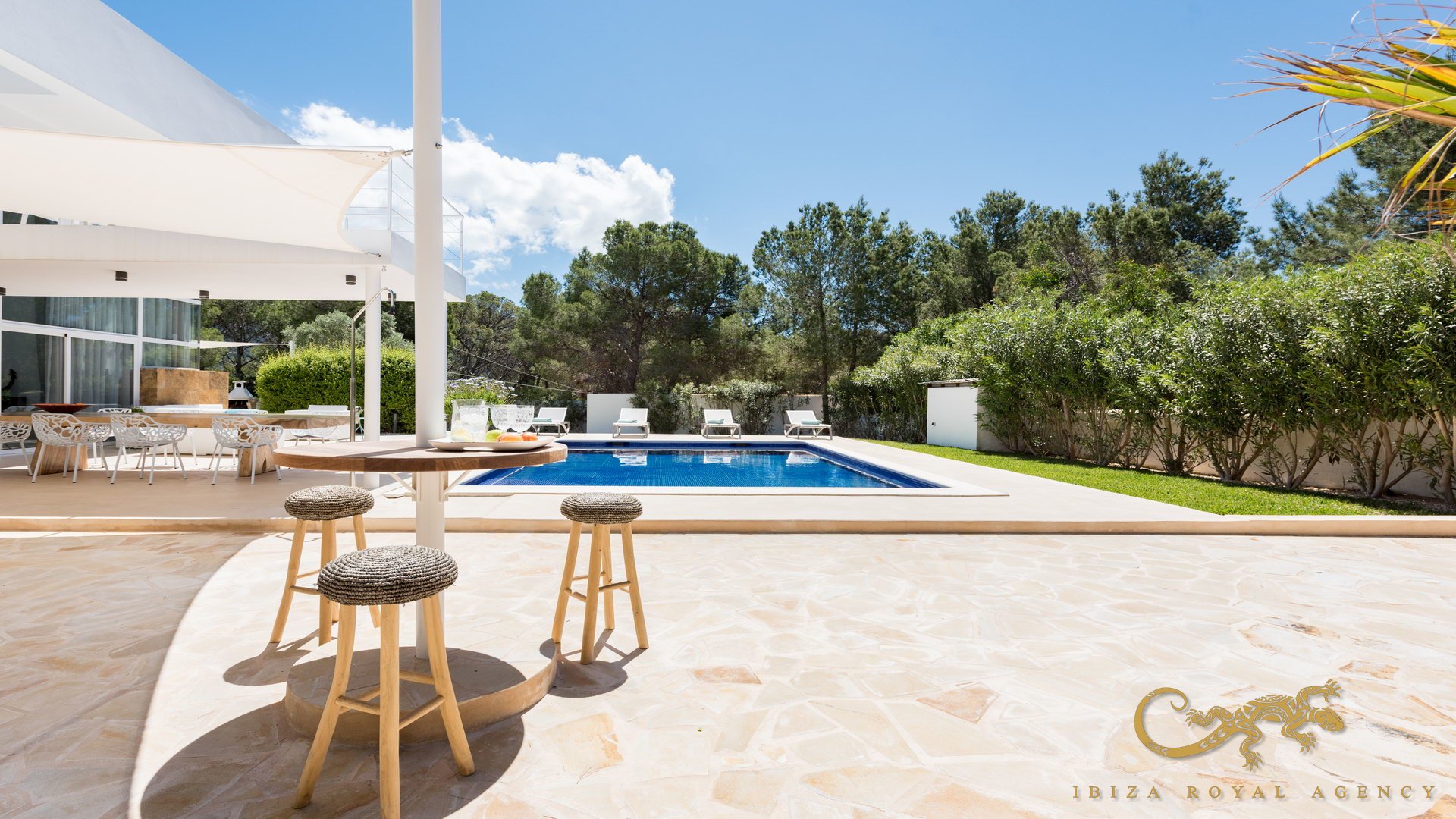 Villa in Cala Vadella, Ibiza, Spain 6 bedrooms, 461 sq.m. No. 130013