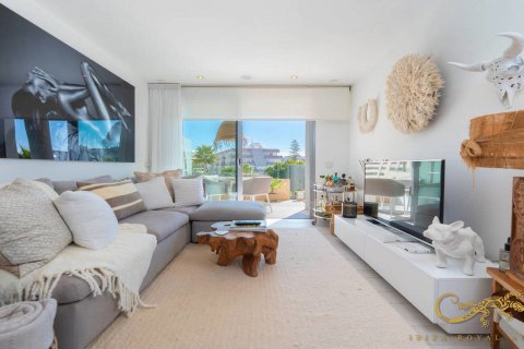 Apartment in Ibiza town, Ibiza, Spain 2 bedrooms, 82 sq.m. No. 129994