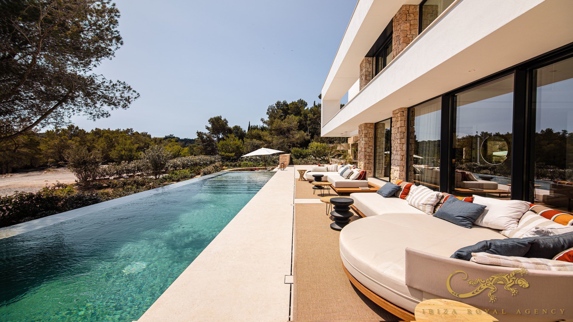 Villa a Roca Llisa, Ibiza, Spagna 5 camere da letto, 525 mq. N° 130031