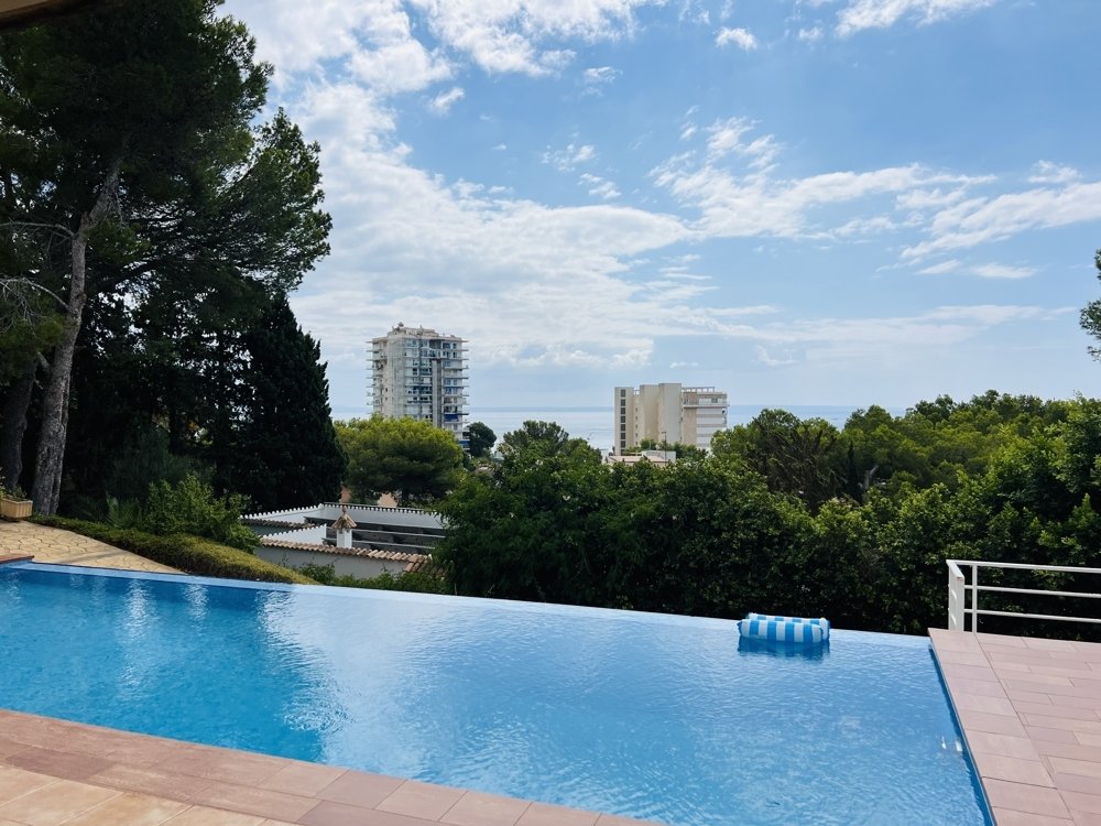 Villa in Palmanova, Mallorca, Spain 6 bedrooms, 282 sq.m. No. 129961