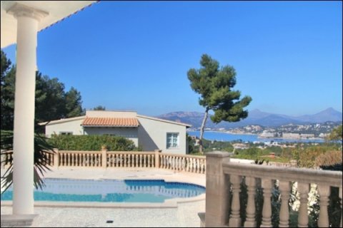 Villa à Santa Ponsa, Mallorca, Espagne 4 chambres, 347 m2 No. 129962