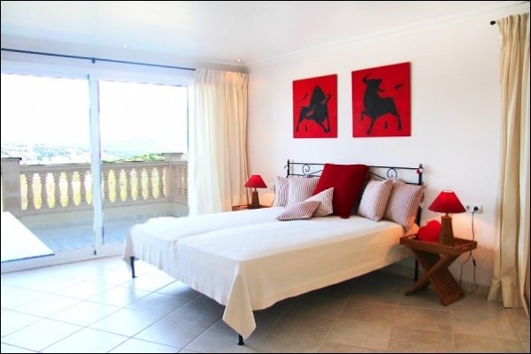 Villa in Santa Ponsa, Mallorca, Spanien 4 Schlafzimmer, 347 m2 Nr. 129962