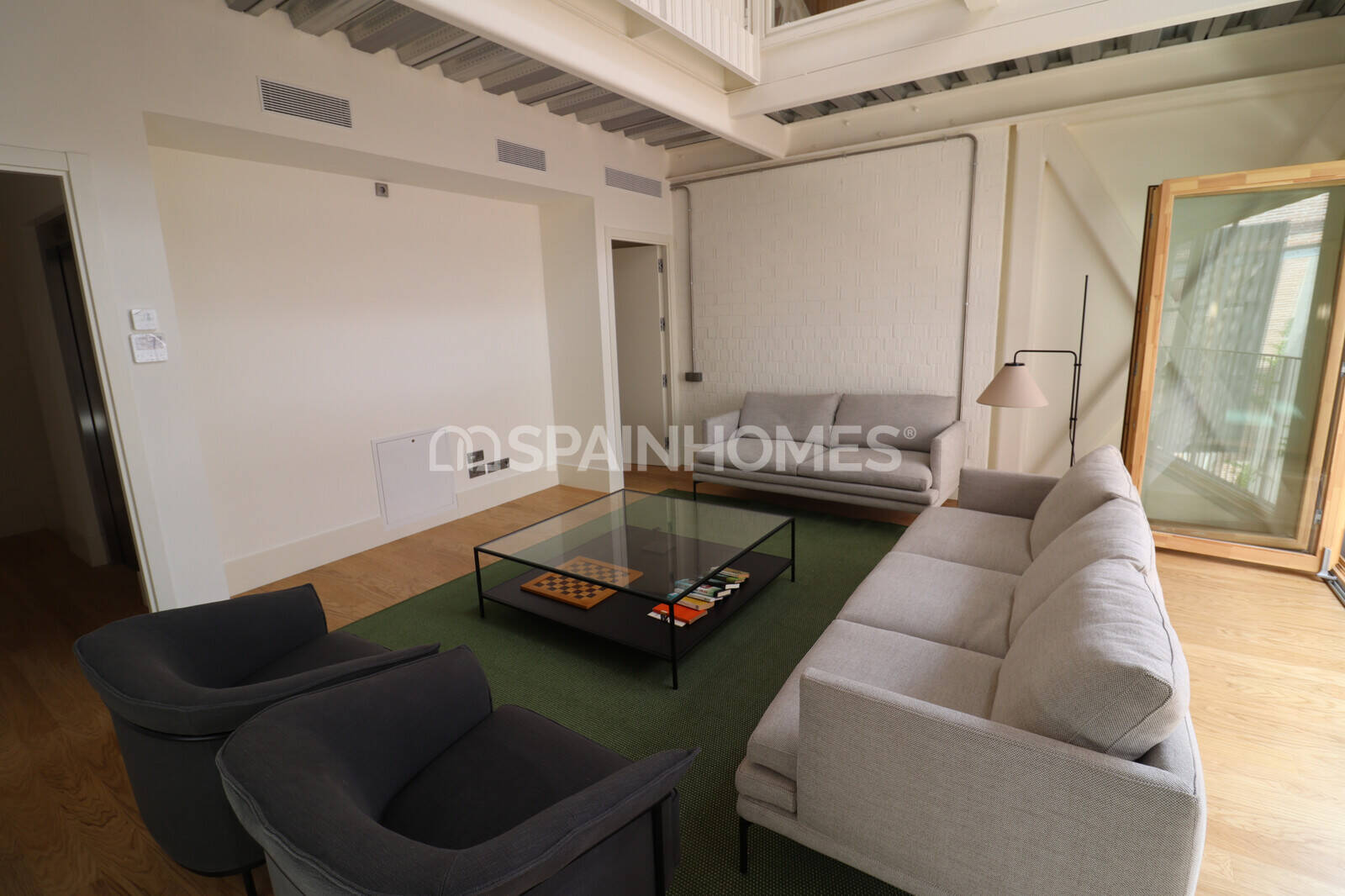 Villa in Barcelona, Spain 2 bedrooms, 76 sq.m. No. 131158