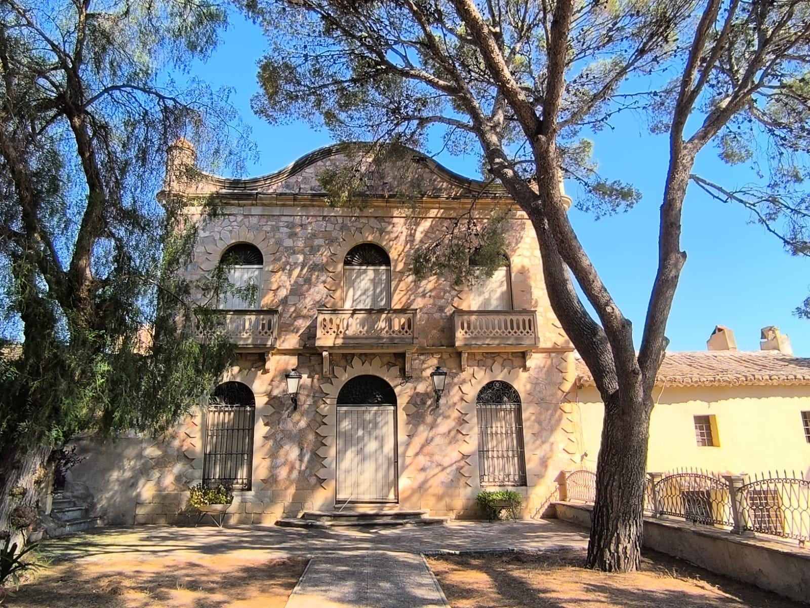Финка в Моновар, Аликанте, Испания 15 спален, 1000м2 №126945