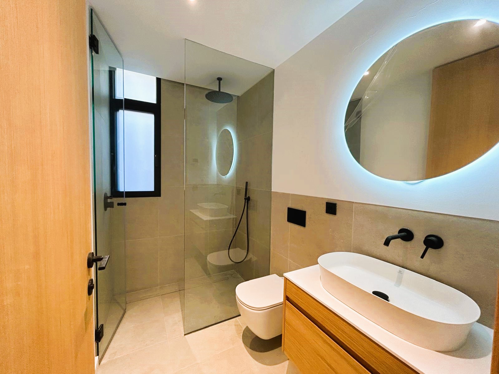 Квартира в Пальма-де-Майорка, Майорка, Испания 3 спальни, 87м2 №128065