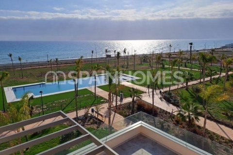Apartamento en Vélez-Málaga, Málaga, España 2 dormitorios, 58 m2 No. 121329