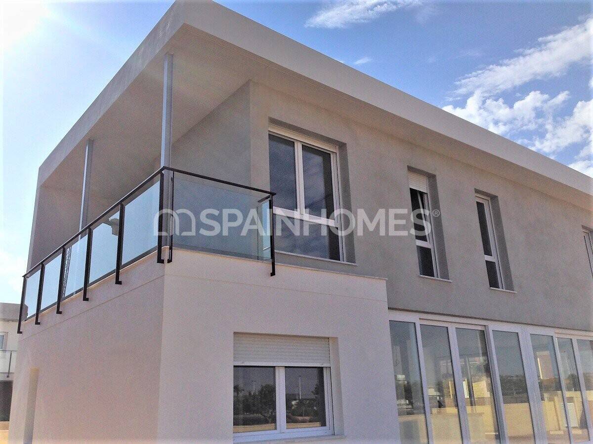 Villa a Santa Pola, Alicante, Spagna 4 camere da letto, 146 mq. N° 121330