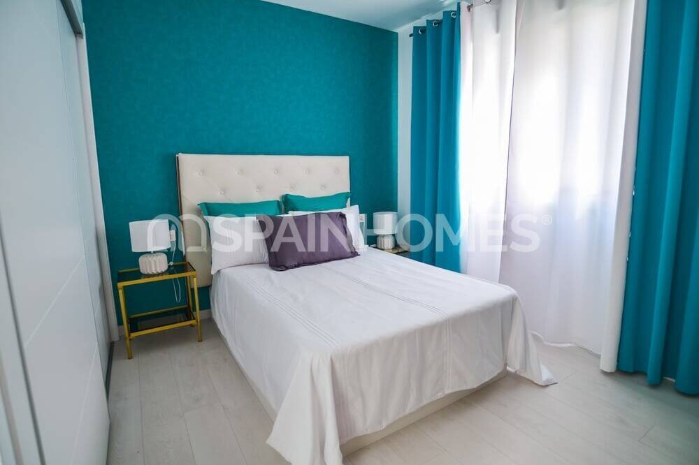 Villa a Santa Pola, Alicante, Spagna 4 camere da letto, 146 mq. N° 121330