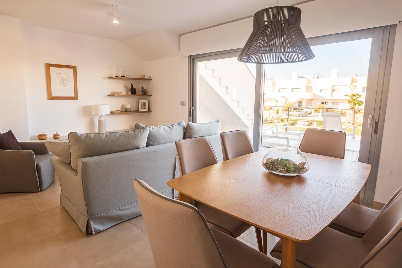 Bungalow in Alicante, Spain 2 bedrooms, 82 sq.m. No. 129049