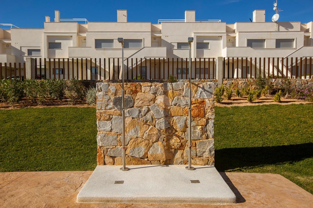 Bungalow in Alicante, Spain 2 bedrooms, 82 sq.m. No. 129049