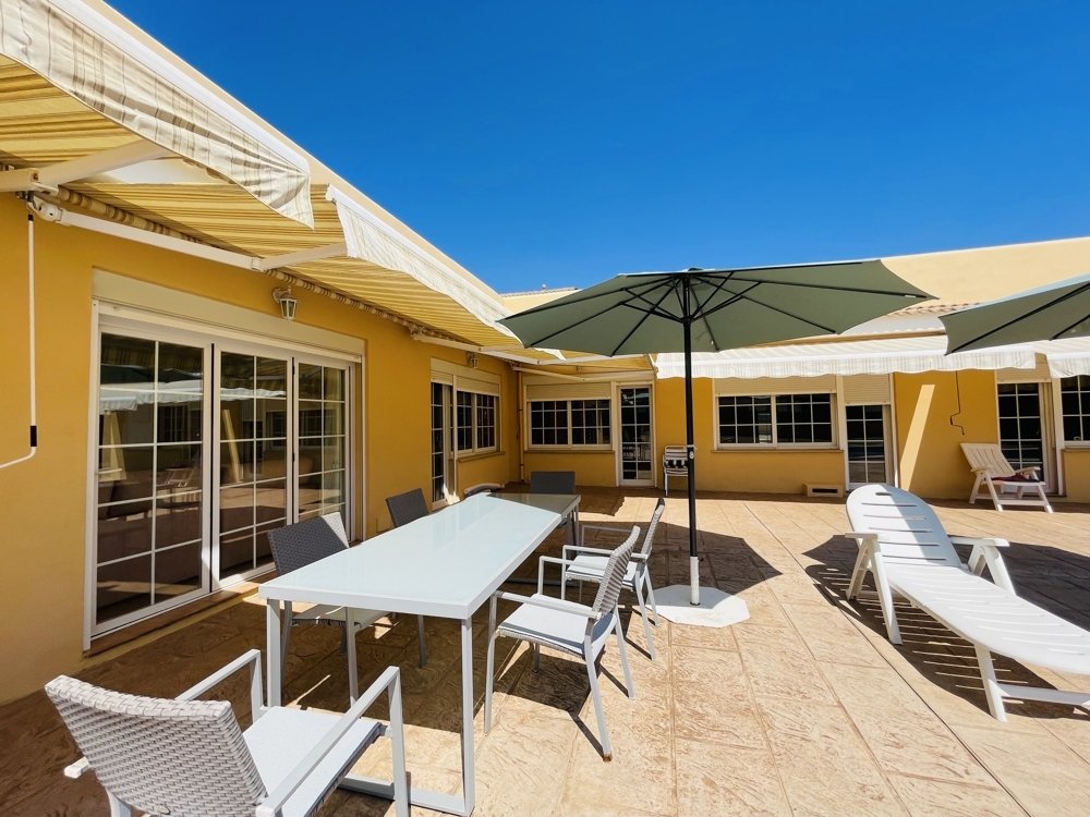 Villa in Santa Ponsa, Mallorca, Spanien 6 Schlafzimmer, 294 m2 Nr. 130112