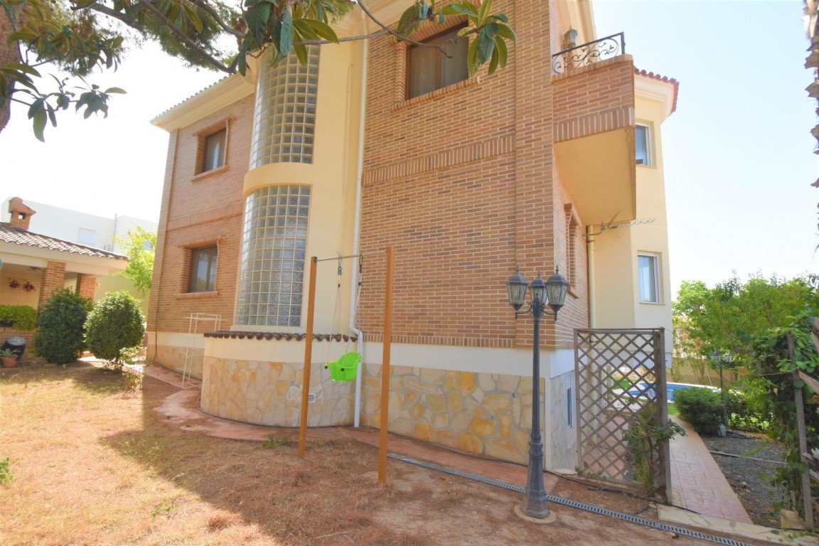 Villa à Ciudad Quesada, Alicante, Espagne 5 chambres, 360 m2 No. 125951