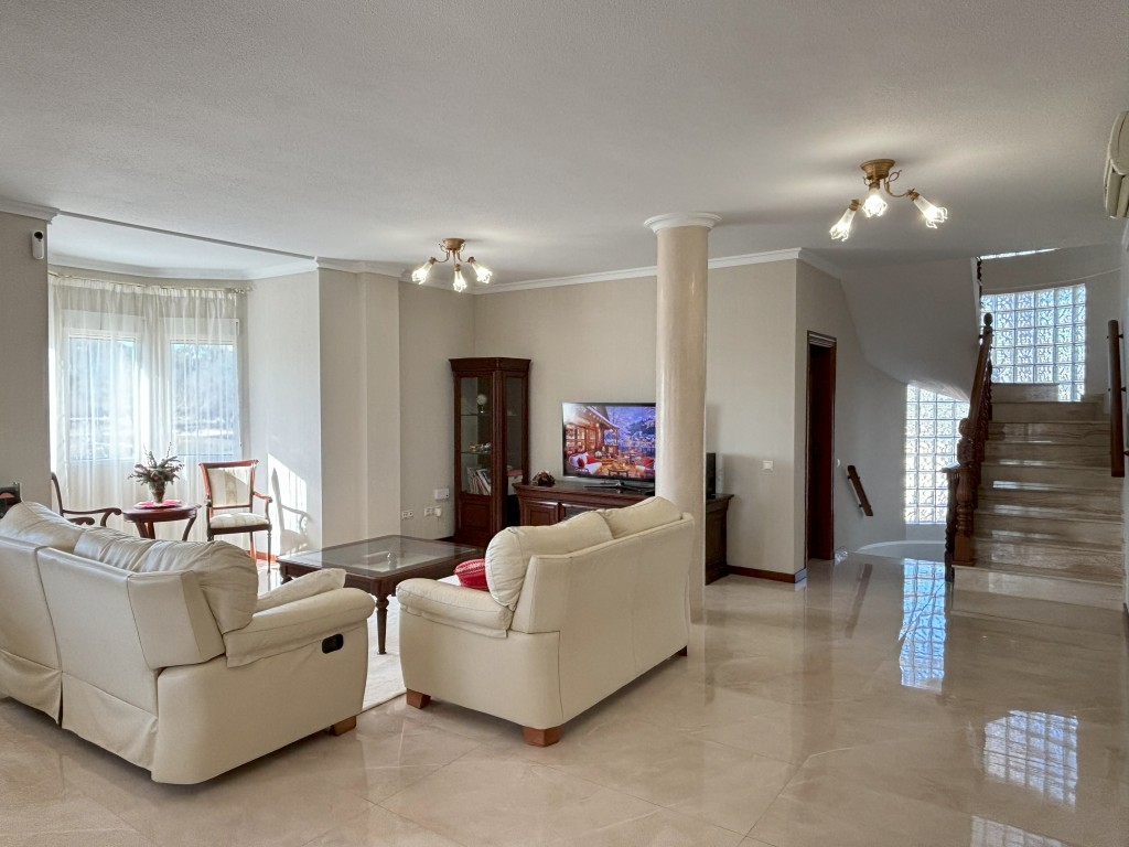 Villa à Ciudad Quesada, Alicante, Espagne 5 chambres, 360 m2 No. 125951