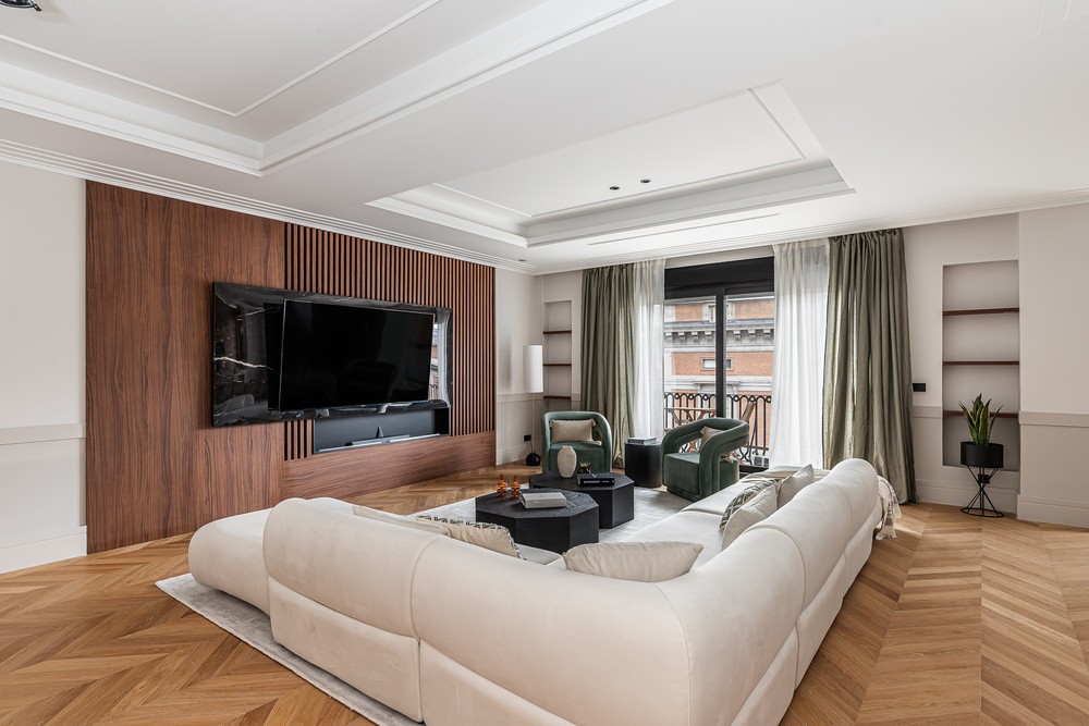 Apartment in Madrid, Spain 3 bedrooms, 232 sq.m. No. 122765