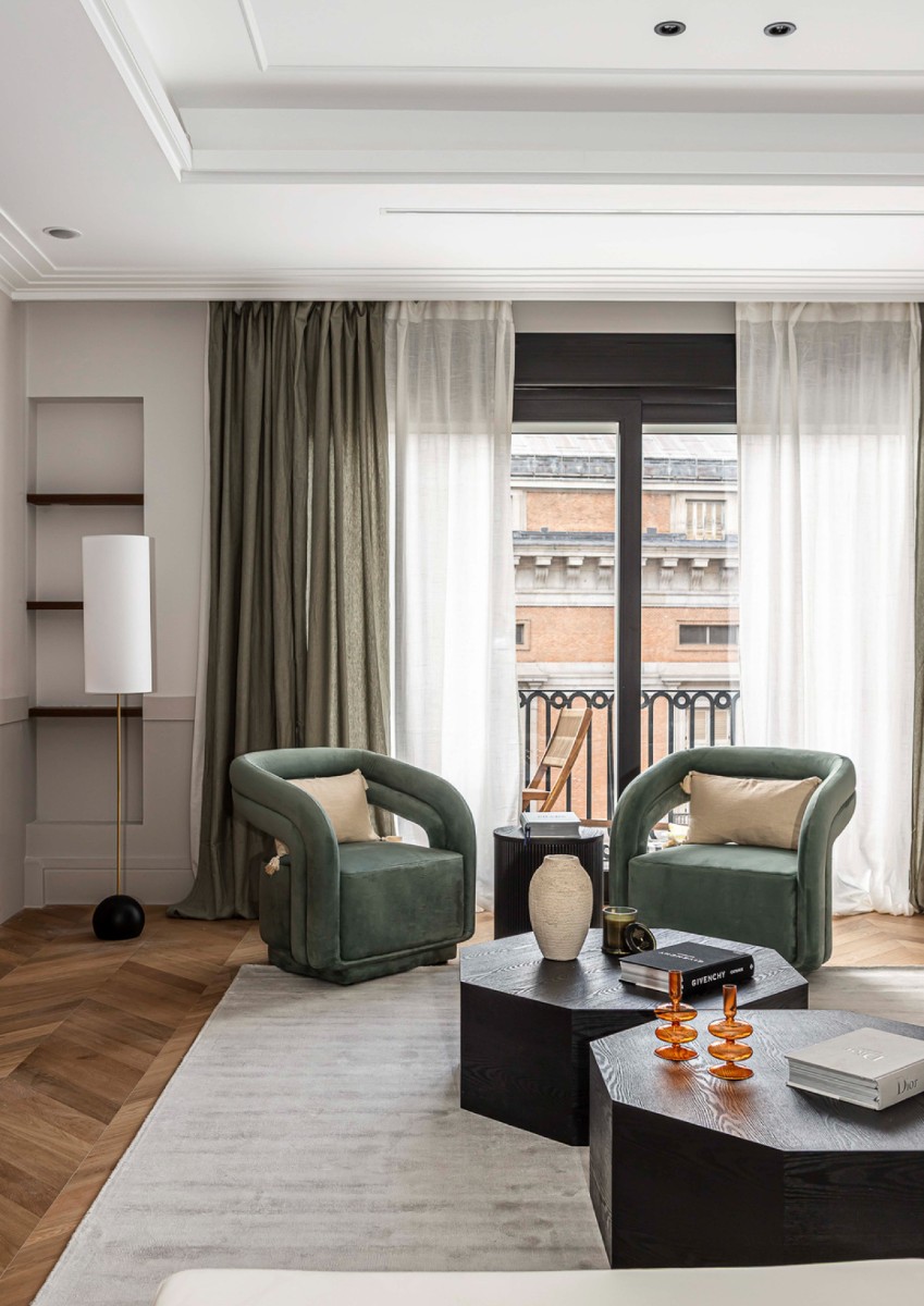 Apartment in Madrid, Spain 3 bedrooms, 232 sq.m. No. 122765