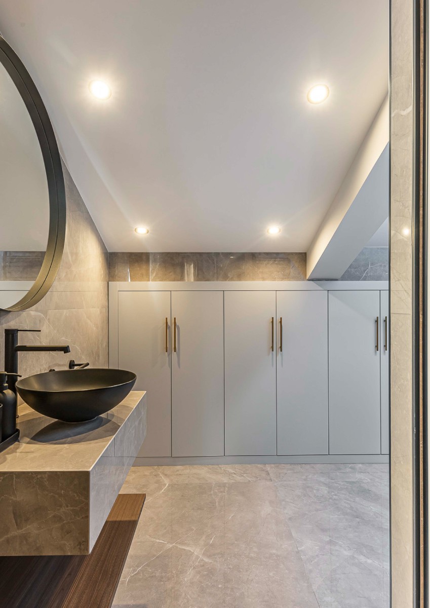 Apartamento en Madrid, España 2 dormitorios, 135 m2 No. 122767