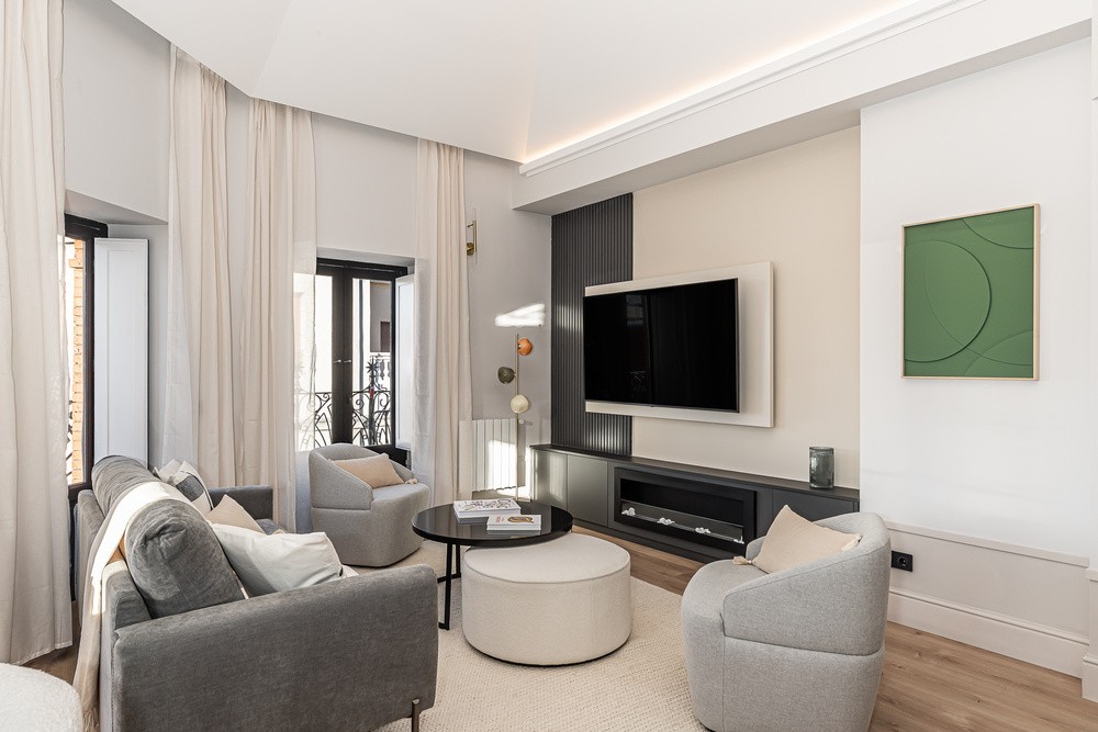 Apartamento en Madrid, España 2 dormitorios, 135 m2 No. 122767