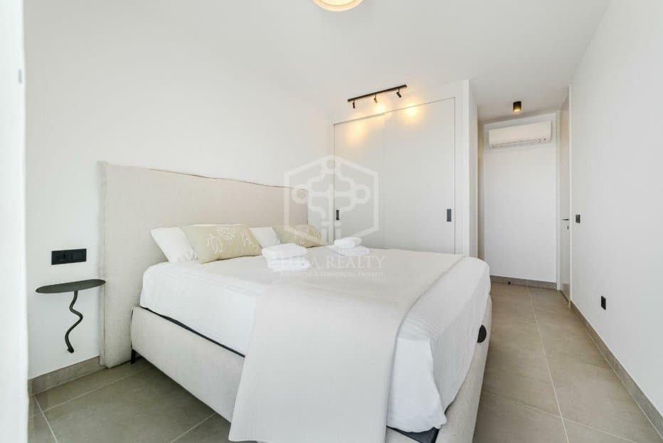 Huoneisto Adeje, Tenerife, Espanja 2 makuuhuonetta, 99 m2 No. 130903