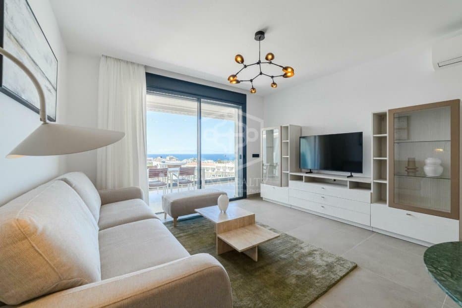Huoneisto Adeje, Tenerife, Espanja 2 makuuhuonetta, 99 m2 No. 130903