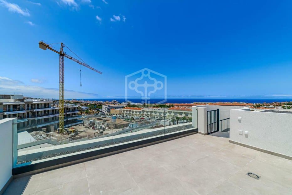 Huoneisto Adeje, Tenerife, Espanja 2 makuuhuonetta, 99 m2 No. 130903